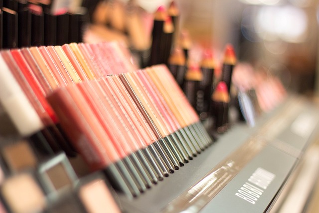 Jak vyprat perovou bundu bez sušičky: Domácí metody 3 6. Perlový prášek: Účinná metoda pro praní a oživení perové bundy