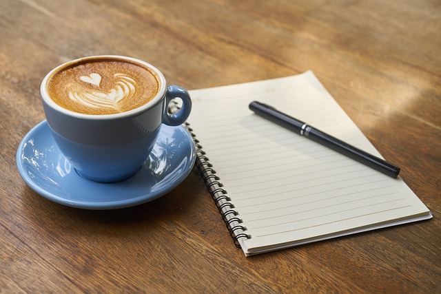 5. Tipy a triky pro rychlé zasáhnutí v případě⁢ vzniku ‍kávových skvrn na stolu